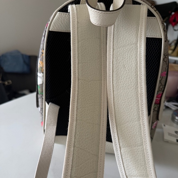 Gucci GG Supreme Flora Small Backpack with Web Stripe + Dust Bag - Picture 3 of 4